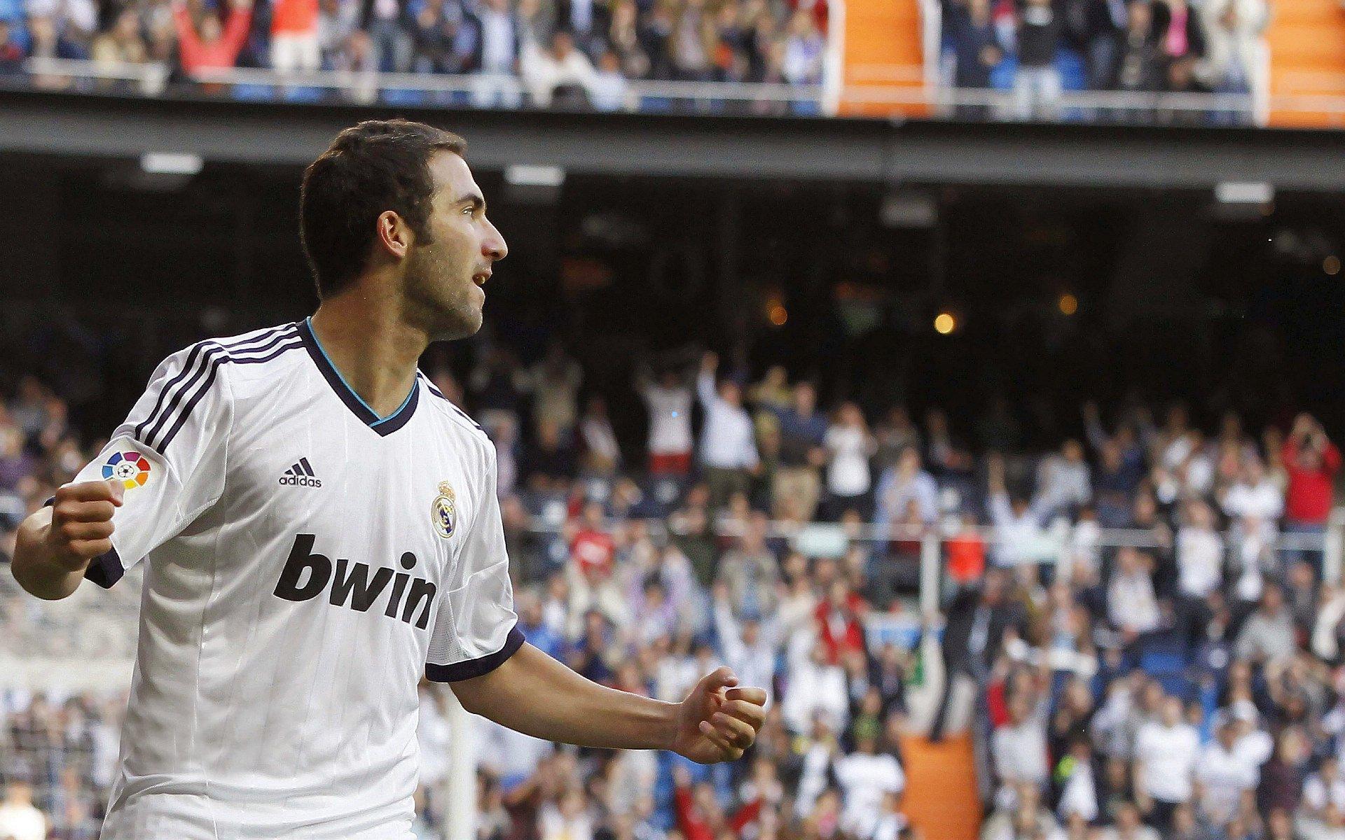  平台服务-樊振东欧冠史诗级纪录震撼欧洲！杜塞尔多夫市长亲临助威，外协天才直言他是未来