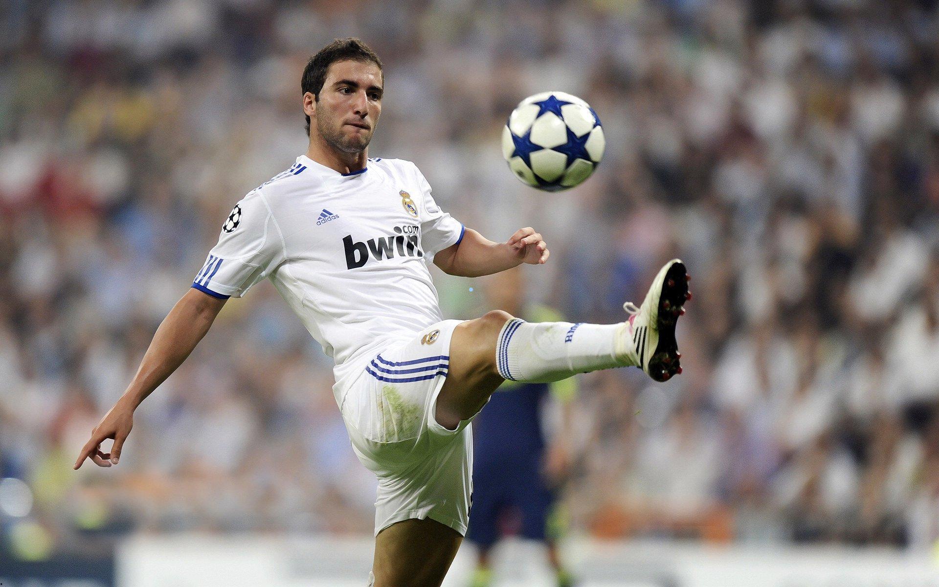 阿韦洛亚重塑教练哲学，足球的真谛在于让球员享受比赛